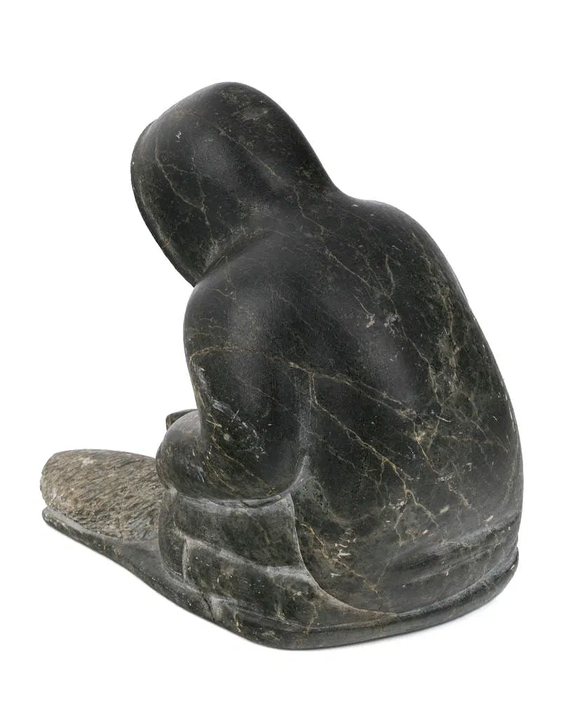 Man Carving a Qulliq - Kalingo - Image 3